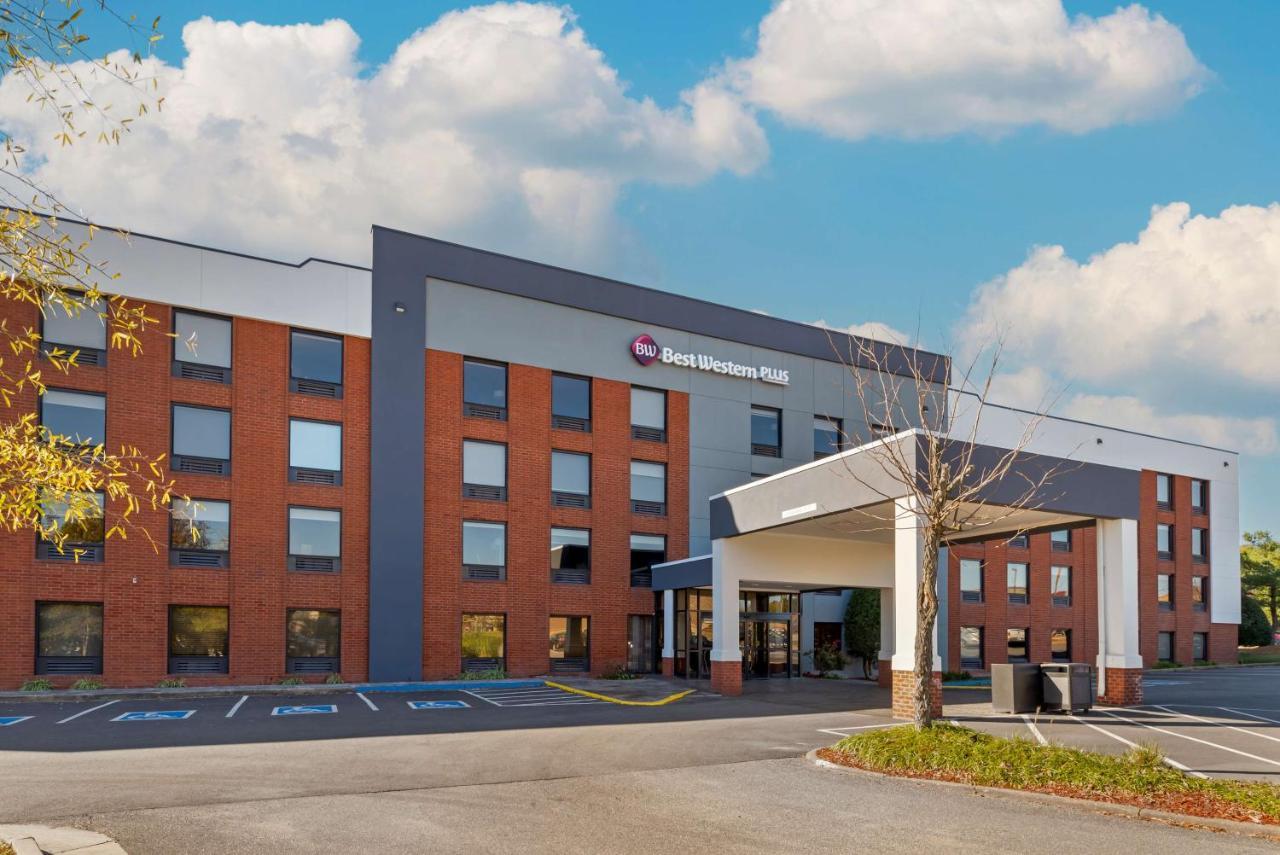 Hotel Western Executive Richmond 3*