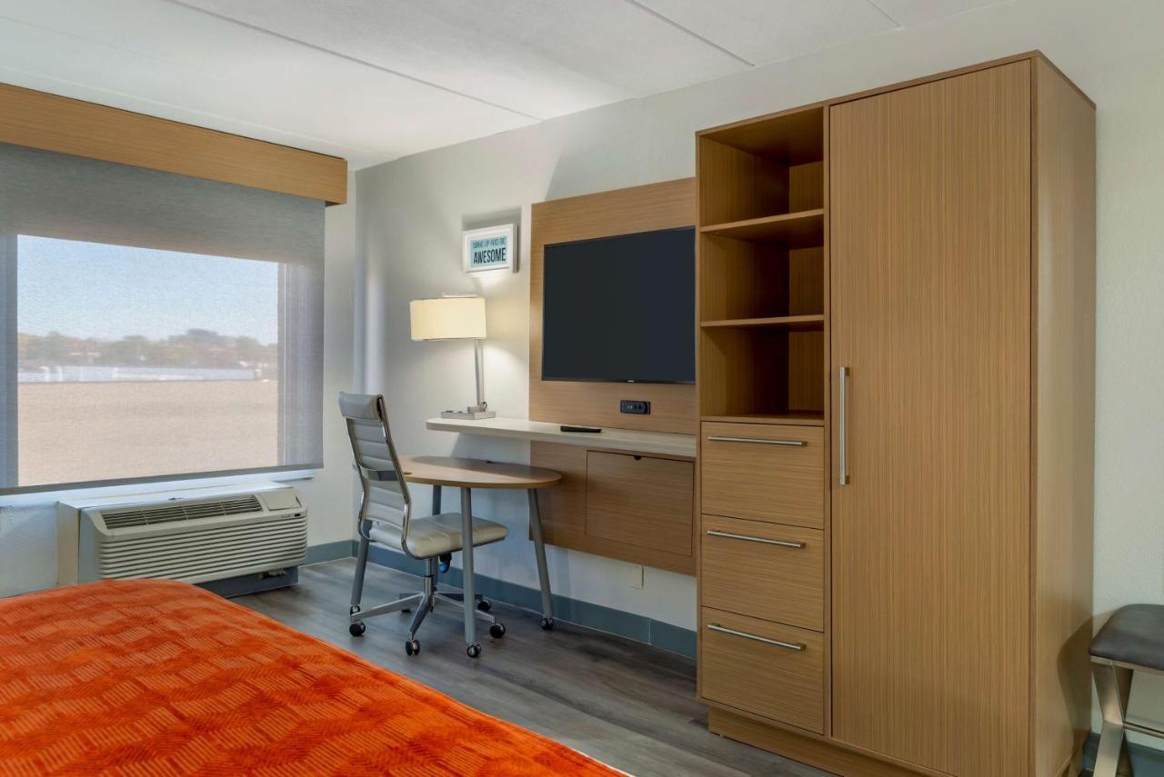 Western Executive Richmond Hotel 3*
